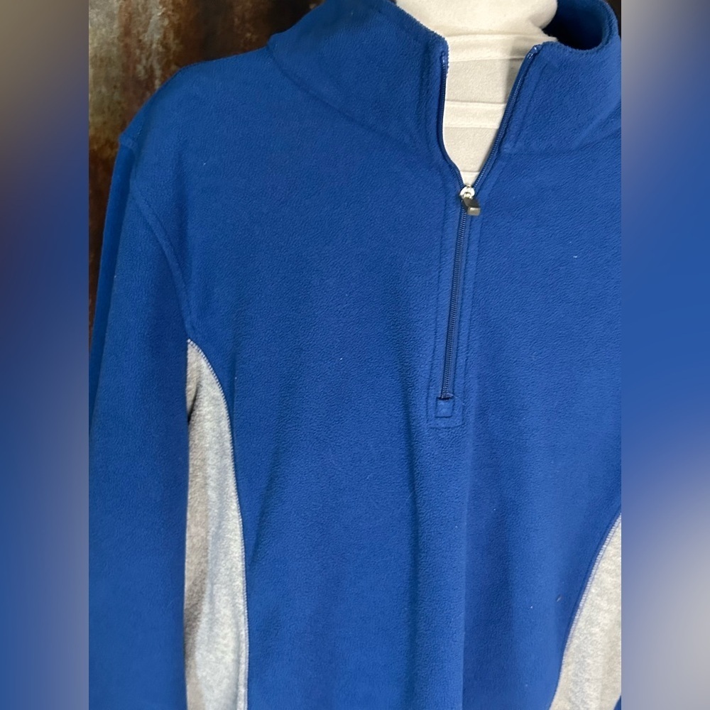 ☀️Izod Blue and Gray Quarter-Zip Fleece Pullover-Size XL - Picture 2 of 6